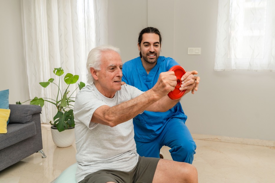 Rehabilitación física en pacientes con artritis y artrosis